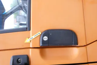 VW T4 Tür vorne rechts orange LP2C Beifahrertür 701831056H bis ca1996 ohne Anbau - Bild 7