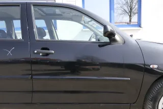 VW Polo Variant Kombi 6Kv oder Caddy 9Kv Tür vorne rechts schwarz L041 ohneAnbau - Bild 1
