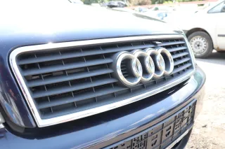 Audi A6 4B ab ca. Bj. 2001 Zeichen Kühlergrill Grill 4B0853651F 3FZ Facelift - Bild 4
