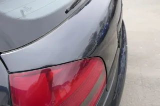 Audi A3 8L bis ca.Bj.1999 Heckklappe Kofferraumklappe Klappe hinten schwarz LZ9U - Bild 4