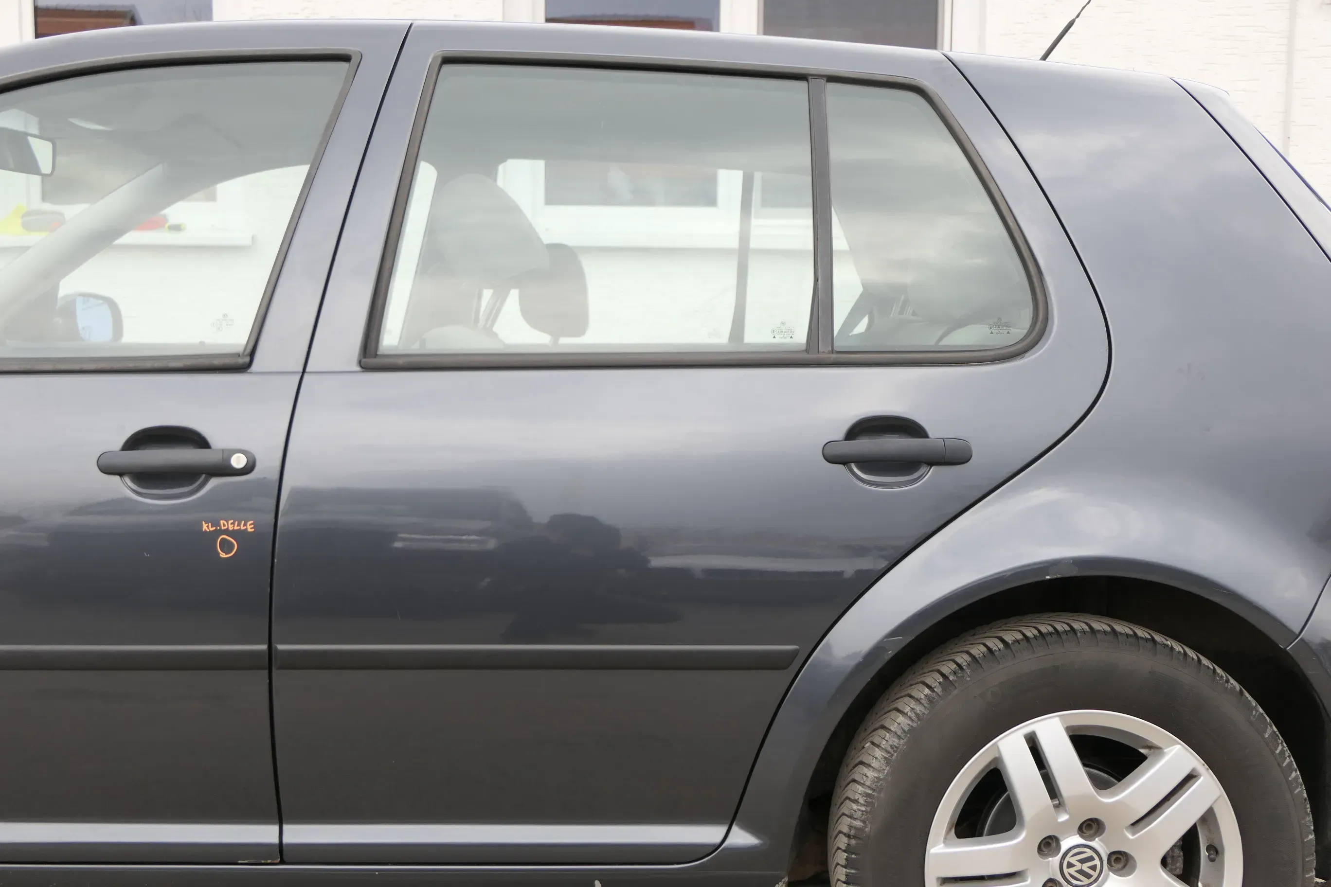 VW Golf 4 1J Limousine Tür hinten links grau blau LC7V (KEINkombi) - Bild 1