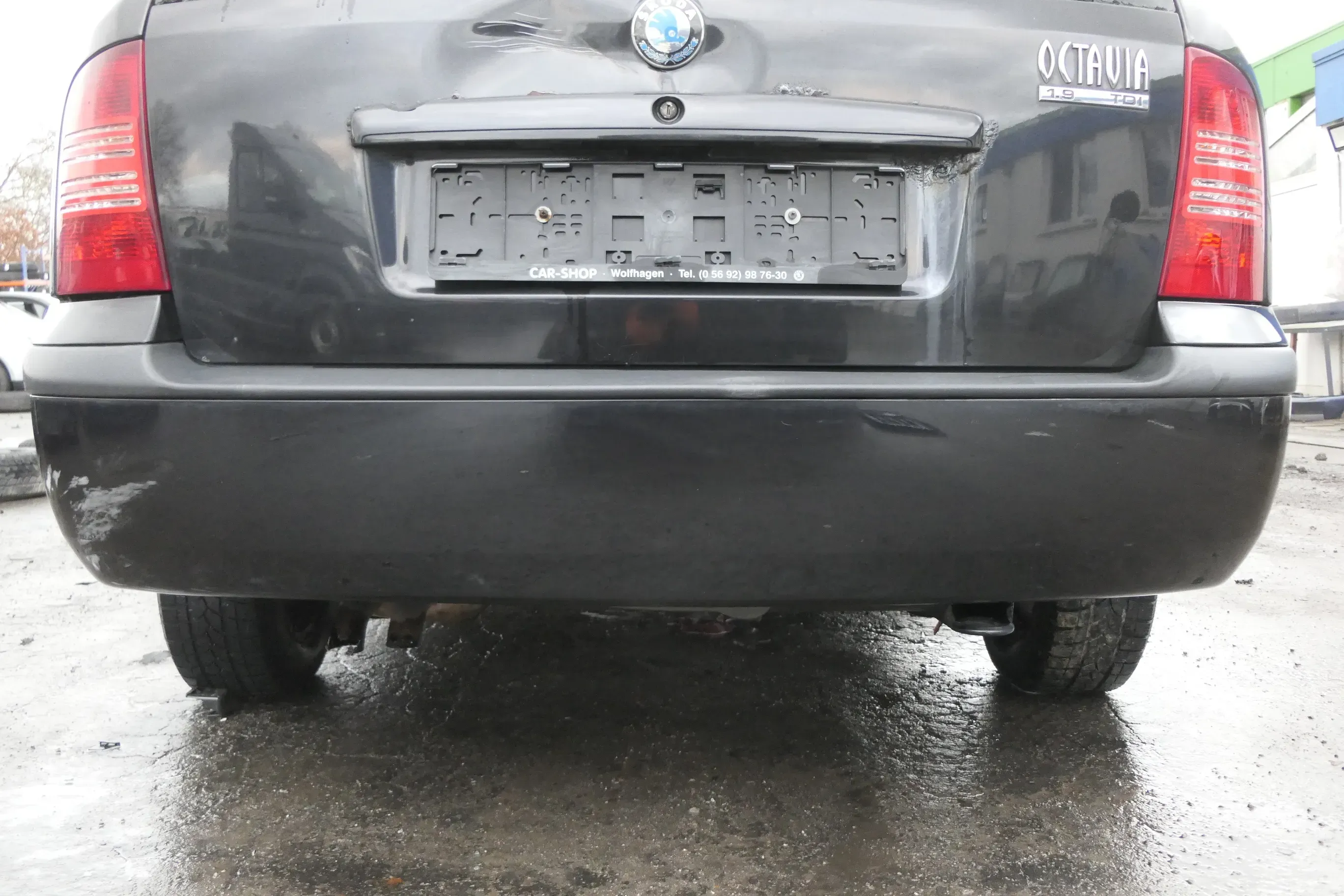 Skoda Octavia 1U Kombi Stoßstange hinten Heckstoßstange schwarz LF9R ab2001 blac - Bild 1