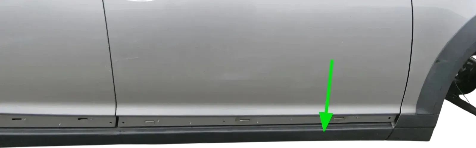 Audi A6 4F Blende Holm rechts unten Schweller Verkleidung Abdeckung Allroad - Bild 1