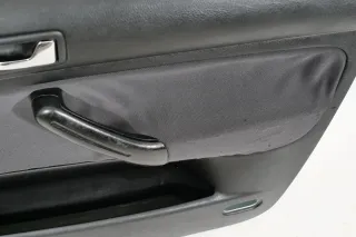 1x Golf 4 Bora Türverkleidung Verkleidung Tür vorne rechts 4/5-Türer schwarz - Bild 6