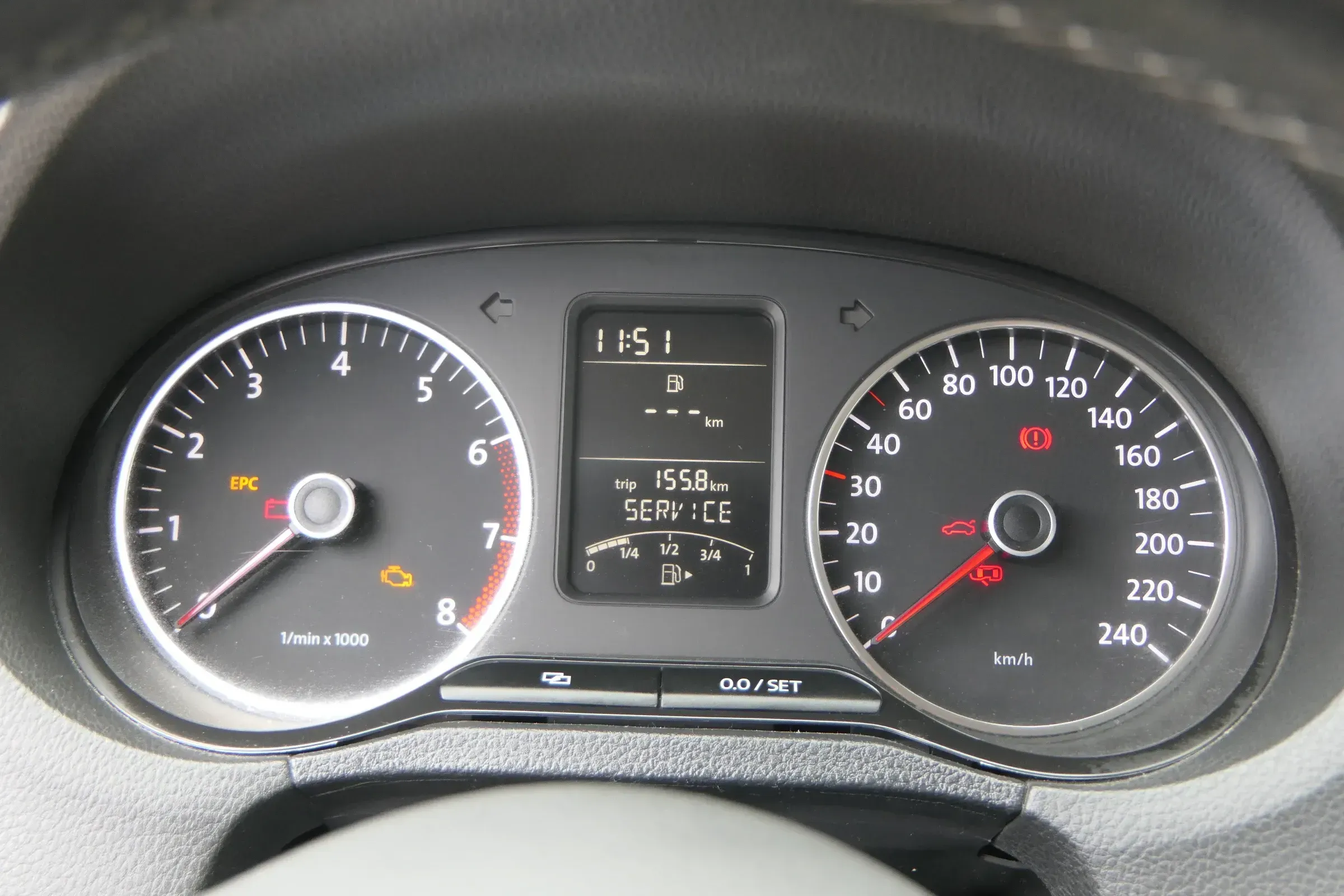 VW Polo 6R Tacho Tachometer Kombiinstrument 228.000km 6R0920860D Benziner - Bild 1