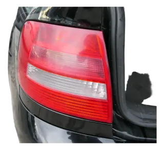 Audi A4 B5 Limousine hinten links Rückleuchte original Facelift 8D0945095F Lampe - Bild 1