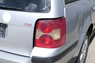 VW Passat 3BG Kombi Variant Stoßstange hinten Heckstoßstange silber LA7W - Bild 7