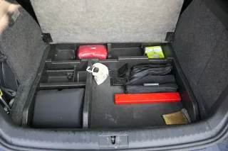 VW Tiguan 5N Ladeboden Verkleidung Abdeckung Kofferraum Teppich Boden - Bild 2