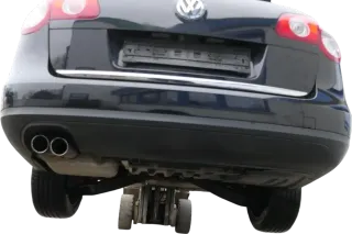 VW Passat 3C Kombi Stoßstange hinten Heckstoßstange schwarz LC9X Stoßfänger - Bild 15