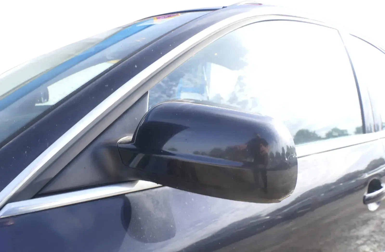 VW Passat 3B 3BG elektrischer Spiegel Außenspiegel links mit Glas schwarz LC9Z - Bild 1