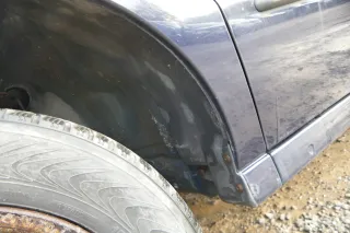 VW Polo 6N 6N1 Kotflügel vorne links blau LC5H - Bild 4