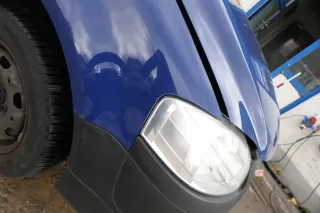 VW Fox 5Z Kotflügel vorne rechts blau LL5M - Bild 3
