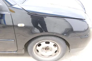 VW Lupo Kotflügel vorne rechts schwarz L041 - Bild 1