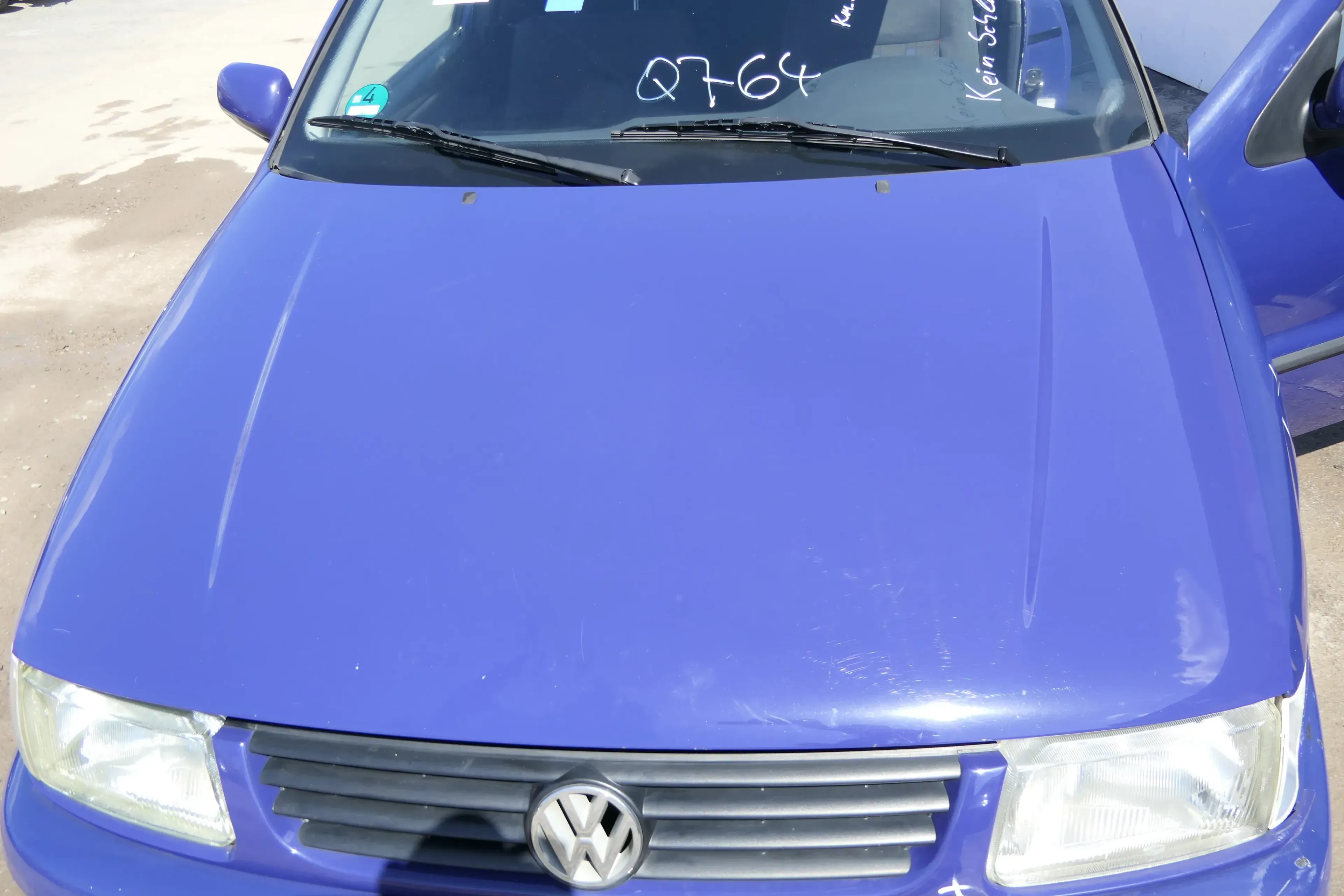 VW Polo 6N Motorhaube Frontklappe Haube vorne Klappe blau LD5D - Bild 1