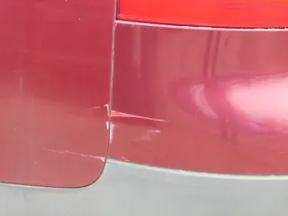 Audi A6 4B Kombi Avant Stoßstange hinten Heckstoßstange   rot LZ3L - Bild 16