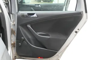1x VW Passat 3C Variant Türverkleidung Verkleidung Tür hinten rechts schwarz - Bild 1