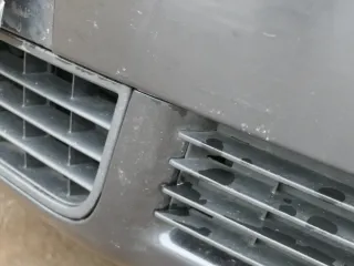 Audi A6 4B Frontstoßstange Stoßstange vorne Stoßfänger schwarz LZ9W Facelift SWR - Bild 6