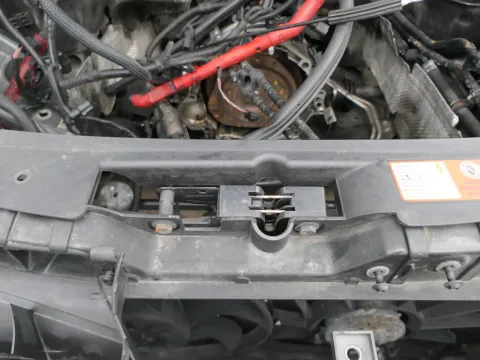 Audi A6 4F Motorhaube Motorhaubenschloß Schloß Klappenschloß vorn ##