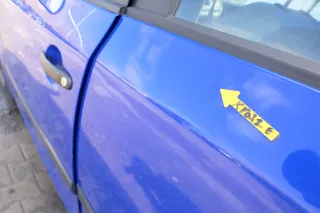 Skoda Fabia 5J Limousine Tür hinten links blau LF5K - Bild 3