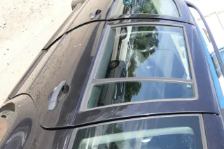 VW Golf 4 Bora Tür hinten links nur Kombi / Variant schwarz LC9Z - Bild 8
