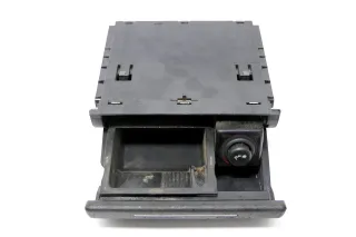 Audi A3 8L Aschenbecher Zigarettenanzünder vorne 8L0857951C  Facelift schwarz - Bild 5