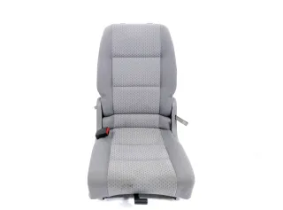 VW Touran Sitz hinten links (hintern Fahrersitz) Rücksitz GRAU Isofix - Bild 1