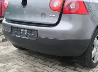 VW Golf 5 1K Limousine Stoßstange hinten Heckstoßstange grau LA7T - Bild 2
