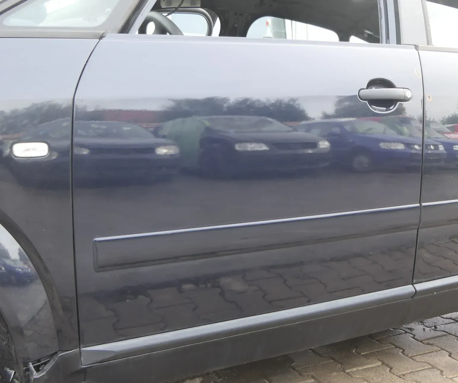 Audi A2 8Z Tür nu das Türblatt vorne links blau LZ5Q kobalt - ohne Anbauteile - Bild 1