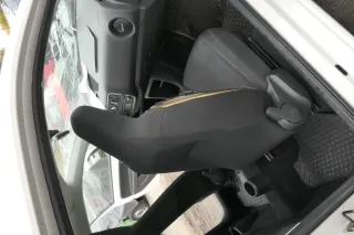 VW Up Mii Citigo Sitz Beifahrersitz vorne rechts schwarz dunkelgrau Airbag-offen - Bild 2