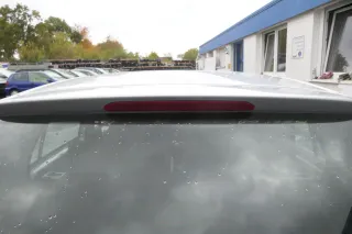 VW Golf 5 V Heckklappe hinten Kofferraumklappe mit Scheibe silber grau LA7W Sil - Bild 12