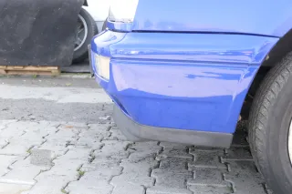 VW Golf 3 auch Cabrio Stoßstange vorne Stoßfänger vorn blau LW5Z lackiert - Bild 2