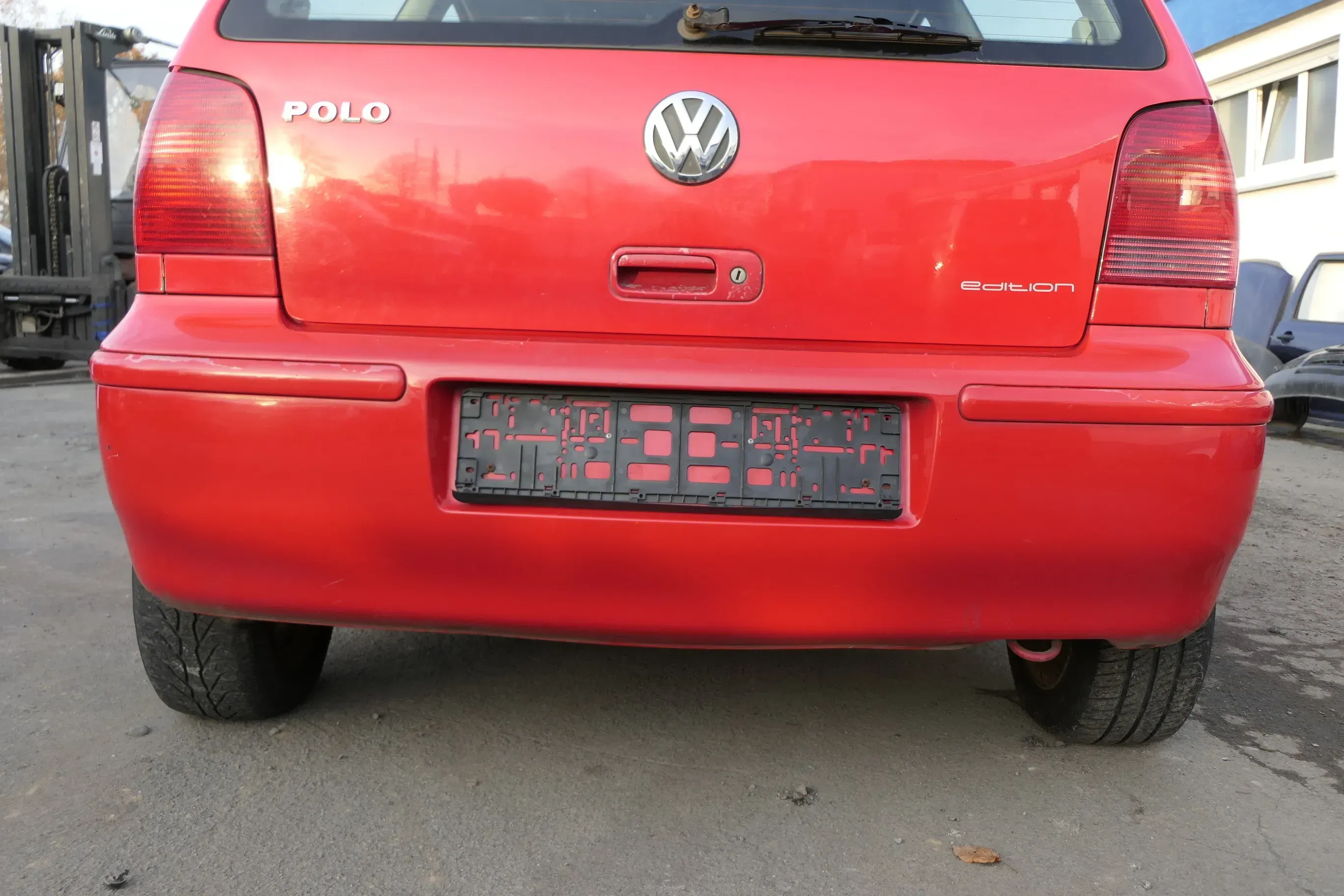 VW Polo 6N2 Stoßstange hinten Heckstoßstange Stoßfänger rot LP3G flash - Bild 1