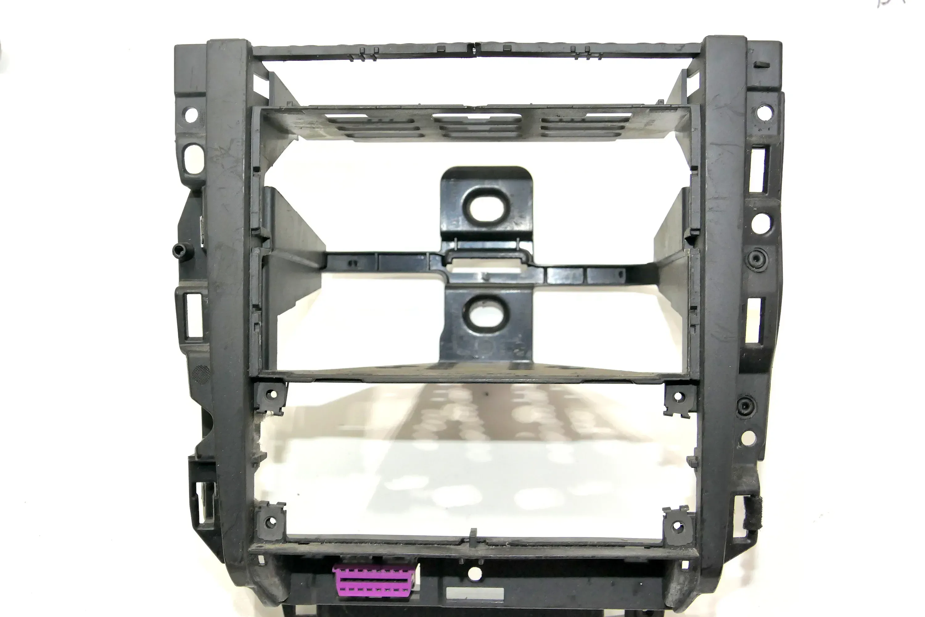 VW Golf 4 Bora Mittelkonsole Verkleidung um Radio in schwarz 1J1858069F - Bild 1