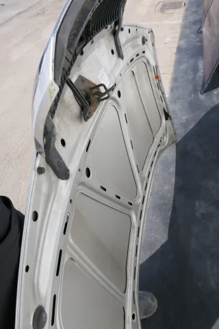 Skoda Fabia 6Y Motorhaube KLappe vorne silber grau LF7T mit Grill-Ecke geknickt - Bild 3