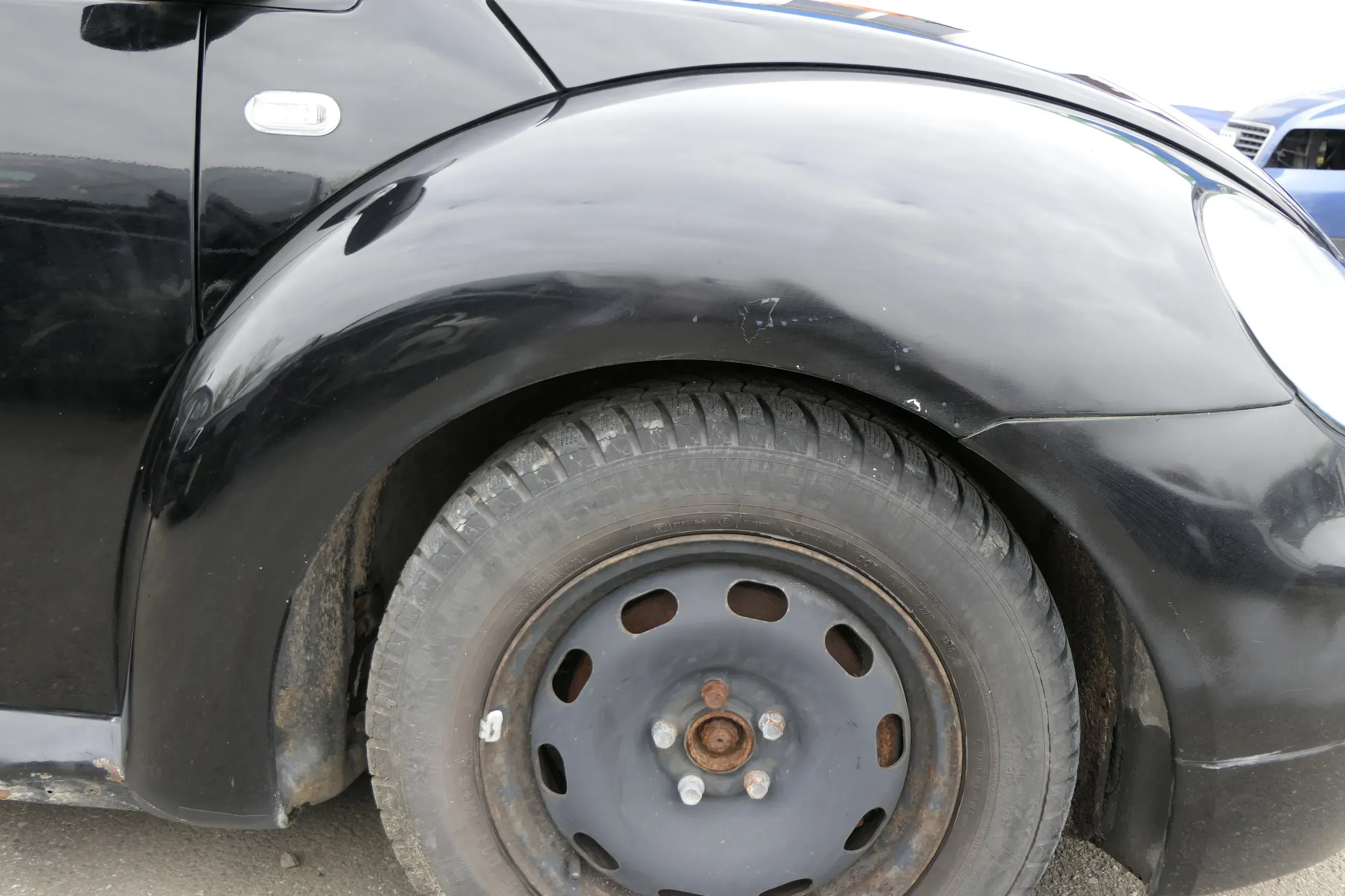 VW New Beetle 9C Kotflügel vorne rechts schwarz L041 1C0821104H - Bild 1