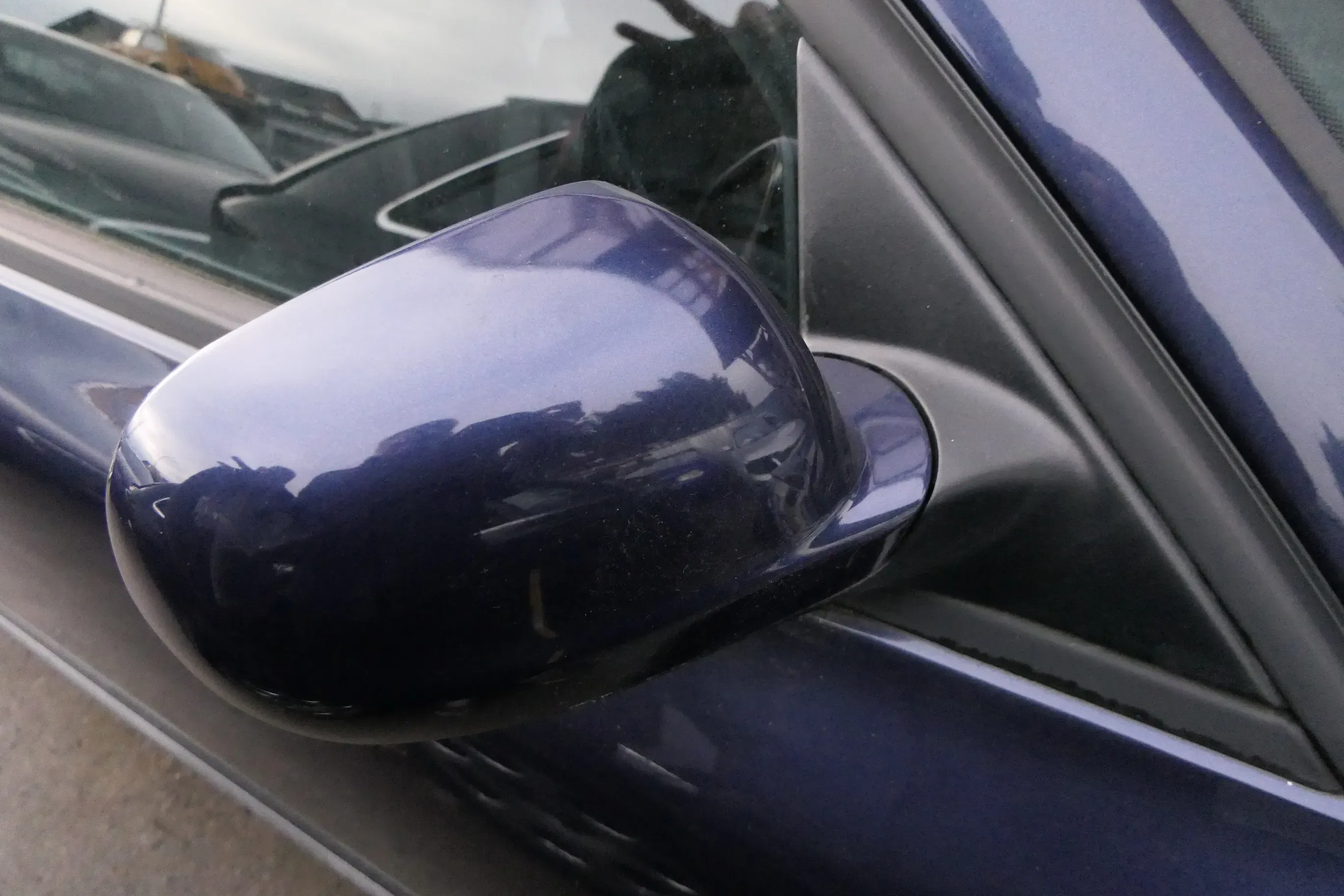 VW Passat 3B 3BG elektrischer Spiegel Außenspiegel rechts mit Glas blau LN5Y - Bild 1