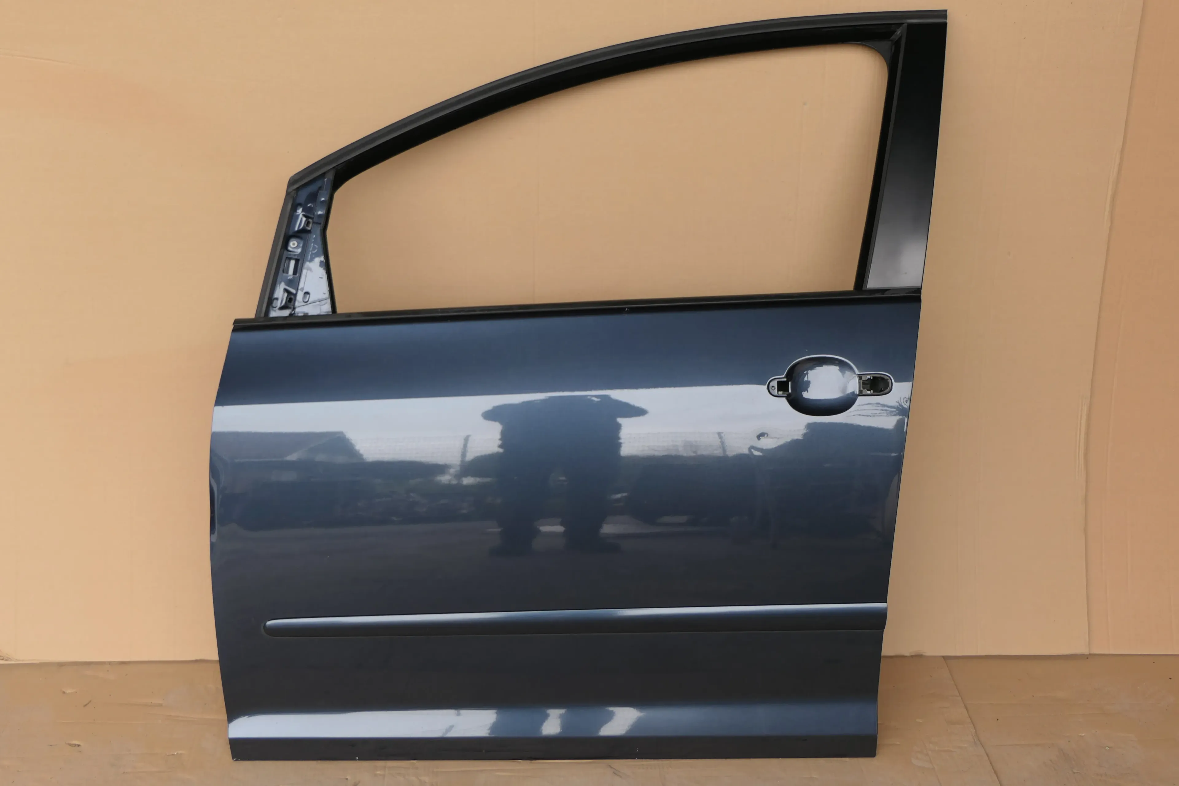 VW Golf 5 V 1K Tür vorne links Fahrertür 4/5-Türer blau LC5F -ohneAnbauteile - Bild 1