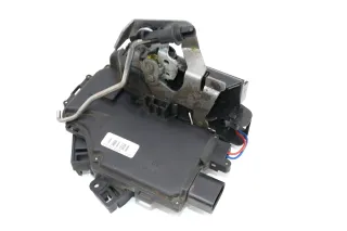 Audi A6 4B Stellmotor Tür Türschloß mit ZV hinten links 4B0839015G - Bild 1