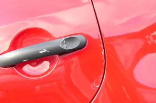 VW Touran 1T Tür hinten links rot LY3D mit Scheibe, sonst OHNE Anbauteile - Bild 2