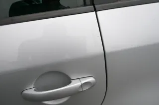 VW Touran 1T 1T3 Tür hinten links grau silber LA7W mit Scheibe - Bild 2