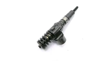 1x Audi A3 8P Touran Pumpe Düse Element 2.0 TDI 03G130073B Einheit BKD AZV - Bild 1