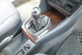 Audi A6 4B Schaltknauf Schaltsack Schaltknüppel original 5-Gang Leder schwarz - Bild 4