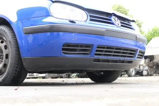 VW Golf 4 Stoßstange vorne Frontstoßstange Stoßfänger blau LW5Z SWR - Bild 6