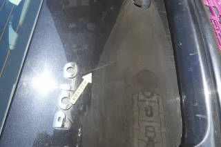 VW Polo 9N3 9N Heckklappe Kofferraumklappe Klappe schwarz LC9Z - Scheibe - Bild 8