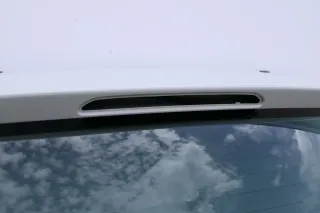 VW Polo 6R 6C Heckklappe Kofferraumklappe Klappe Scheibe weiß L0K1 - Bild 5