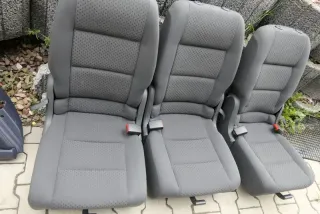 VW Touran Sitz Sitze hinten links 1. Reihe Rücksitz anthrazit alle 3 Stück. - Bild 2