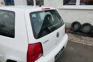 VW Lupo 6X Heckklappe Klappe Kofferraumklappe Scheibe weiß LB9A ohneAnbautei - Bild 4