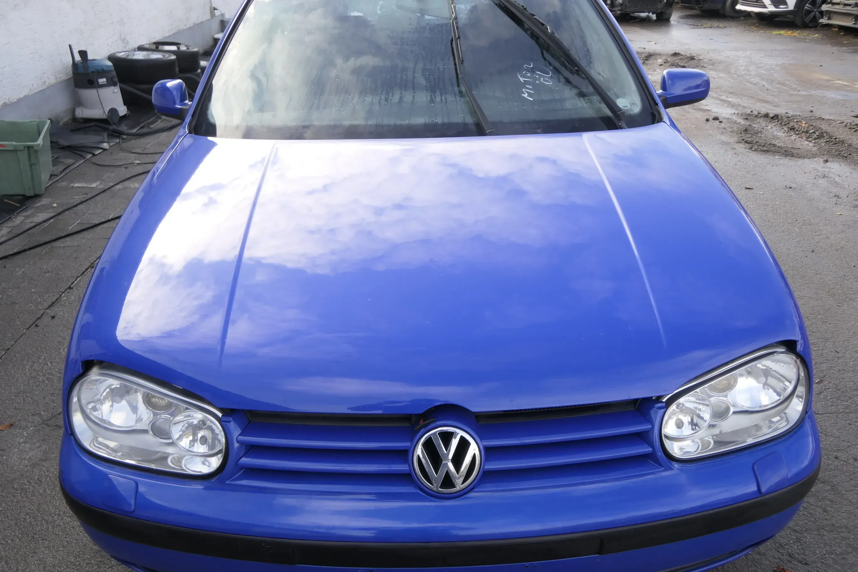 VW Golf 4 Motorhaube Haube Klappe vorne blau LW5Z - Bild 1