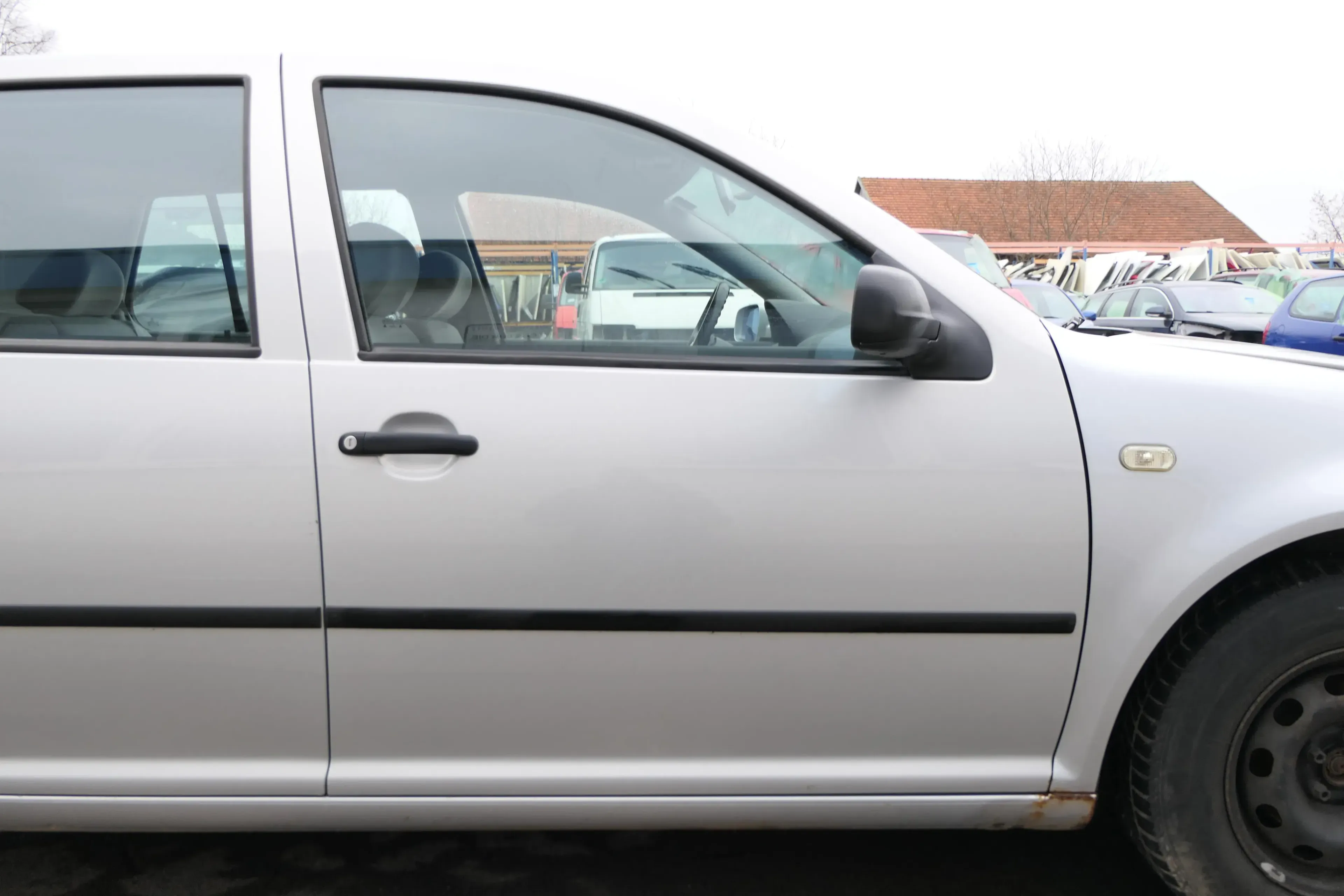VW Golf 4 Bora Tür vorne rechts Beifahrertür 4/5-Türer+Kombi Variant LB7Z silber - Bild 1