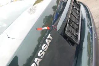 VW Passat 3B Limousine Heckklappe Klappe hinten Kofferraumklappe grün LC6N - Bild 6